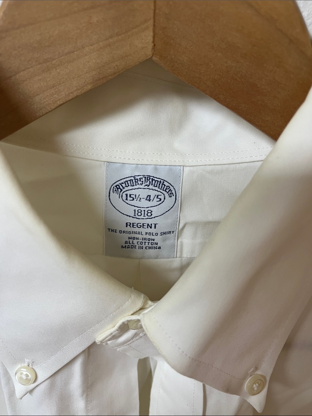 Classic White Button-Down Men’s Shirt - all cotton non iron - Picture 2 of 5